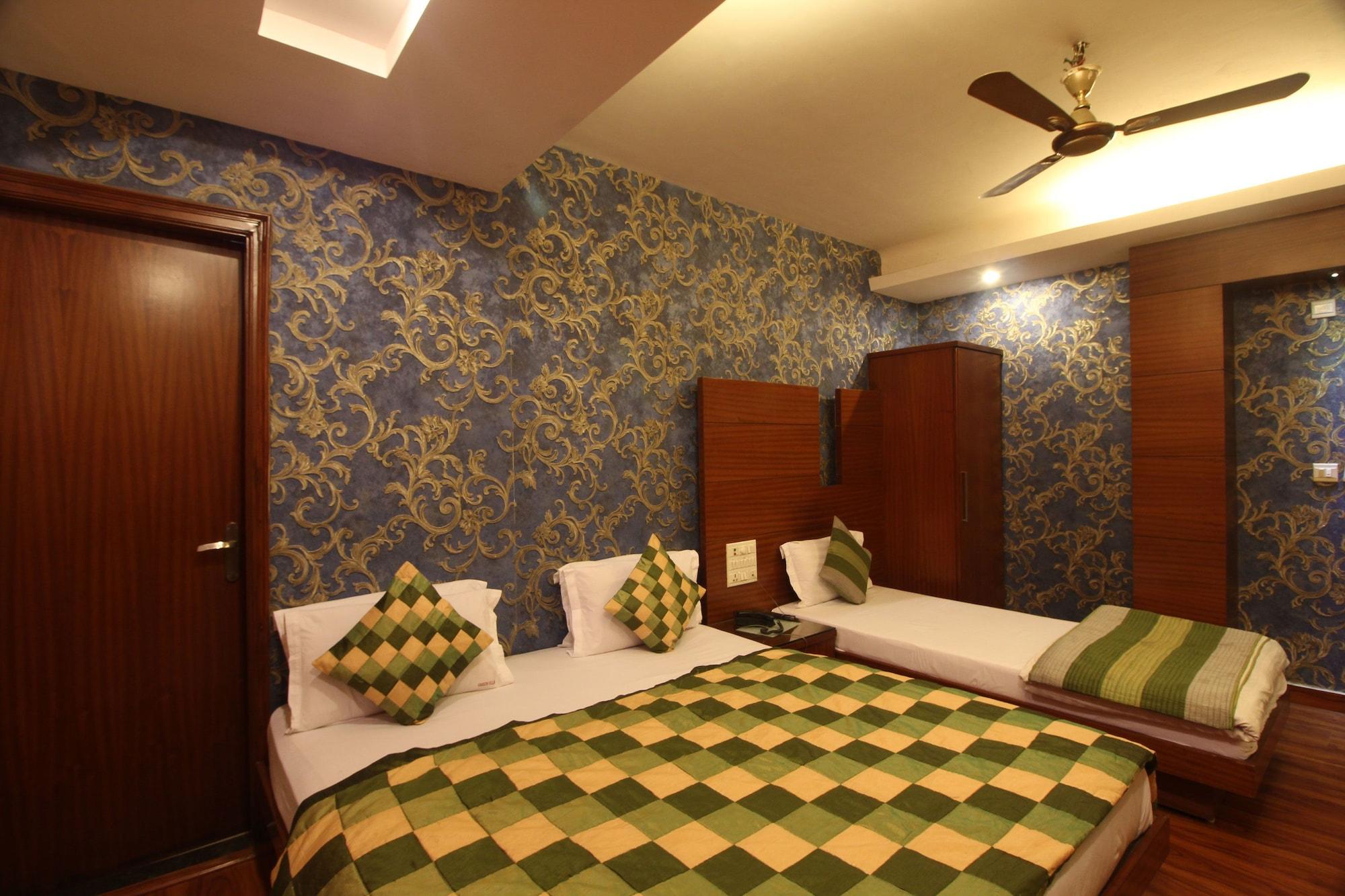 Hotel Vanson - Near Connaught Place