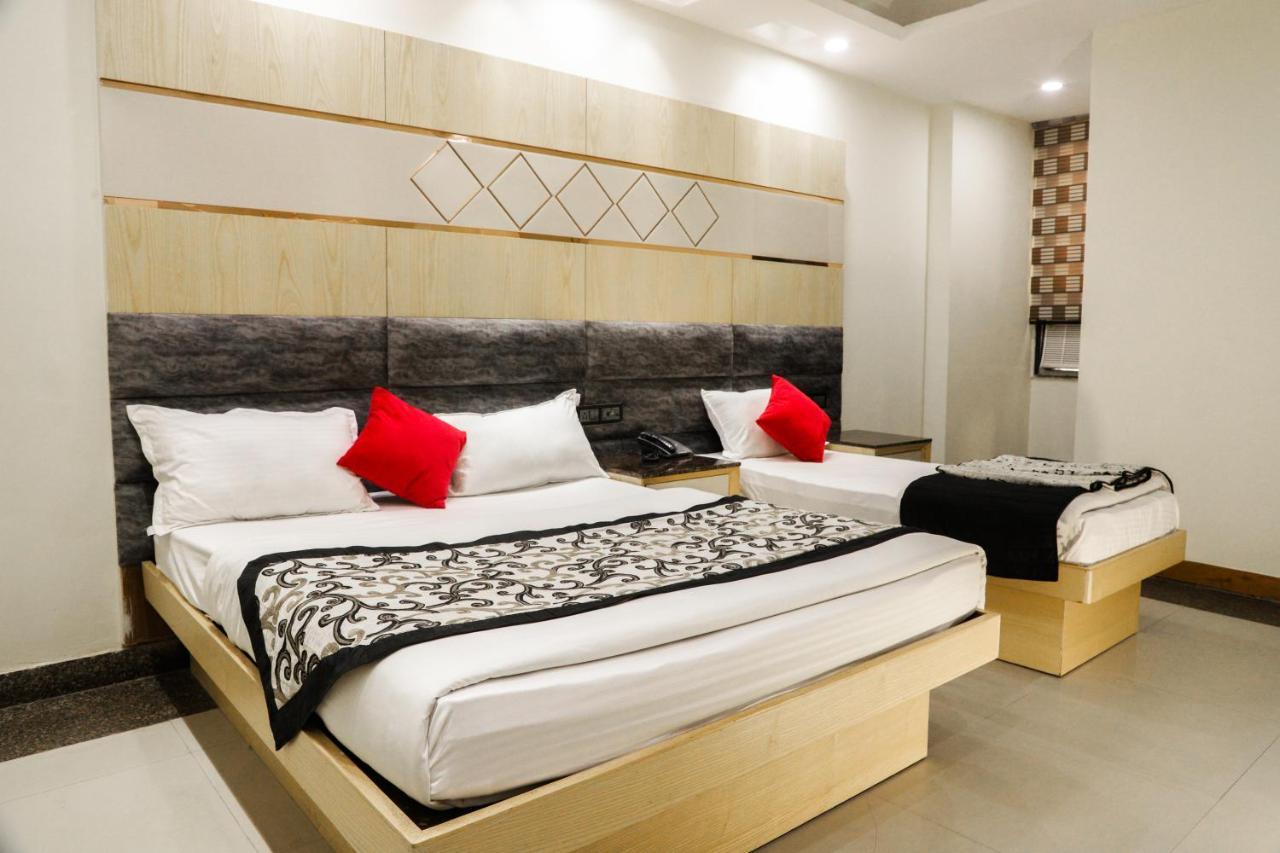 Vanson - Near Connaught Place New Delhi