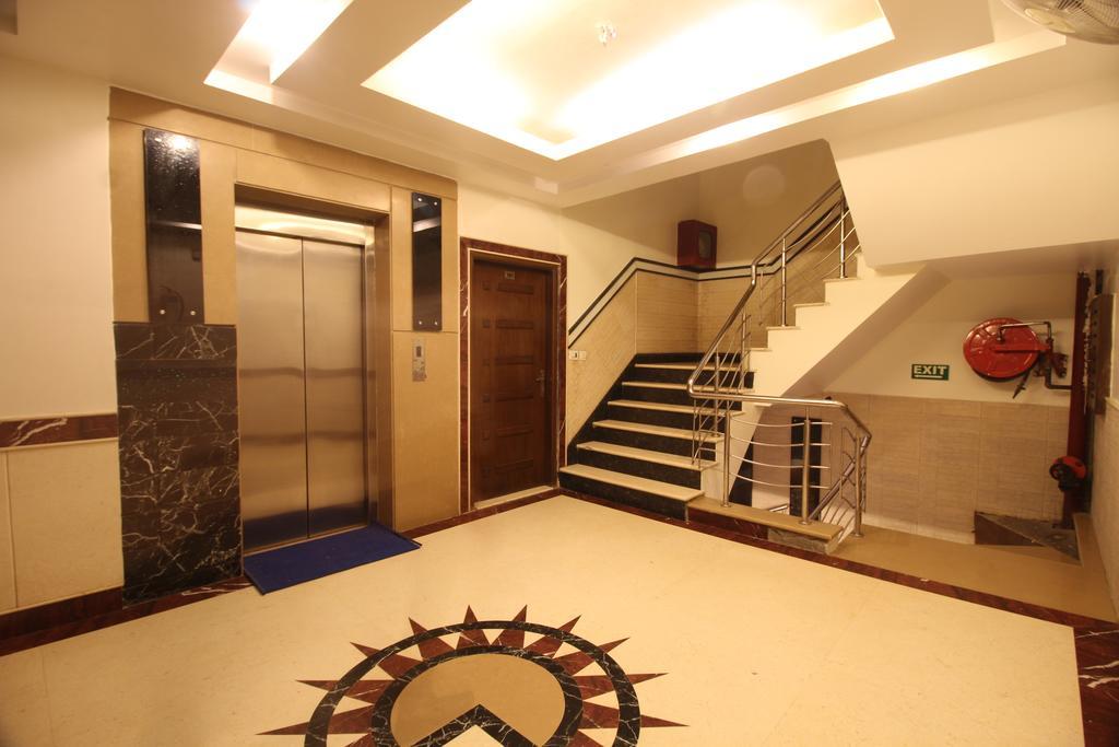 Vanson - Near Connaught Place